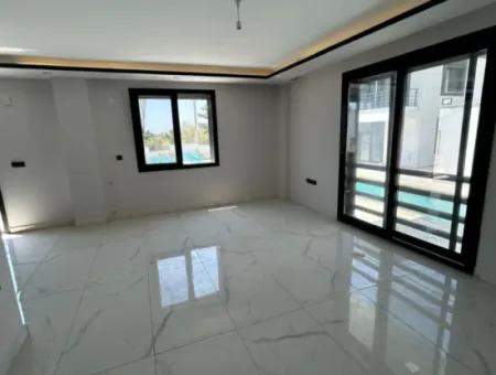 For Sale 3 Bedroom Semi-Detached Villa With Swimming Pool İn Didim