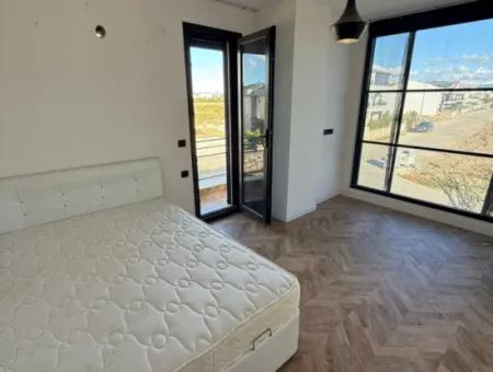 Aydin Didim Efeler Neighborhood Underfloor Heated • Smart System • Inside The Site With Pool • 3 1 Corner Villa