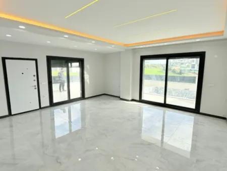 3 1 Separate Kitchen, Corner Pool Villa For Sale In Aydın Didim Hisar Neighborhood