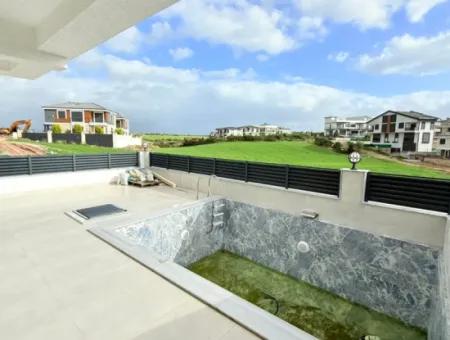 3 1 Separate Kitchen, Corner Pool Villa For Sale In Aydın Didim Hisar Neighborhood