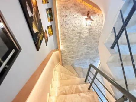 3 1 Furnished Villa For Sale In Aydın Didim Hisar, Corner Pool, Close To The Sea