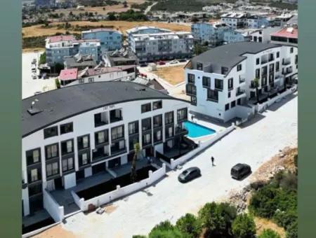 Zero Duplex With Sea View Elevator In Aydın Didim Efeler With 3 1 Separate Kitchen In A Pool Site