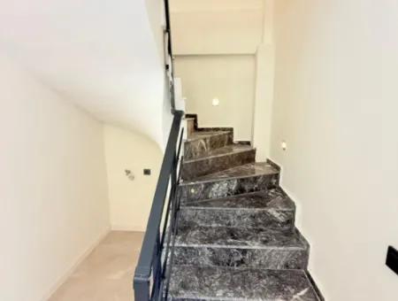 Zero Duplex With Sea View Elevator In Aydın Didim Efeler With 3 1 Separate Kitchen In A Pool Site