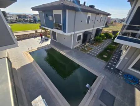 For Sale 3 Bedroom Villa In Didim Efeler Neighborhood In A Complex With A Pool