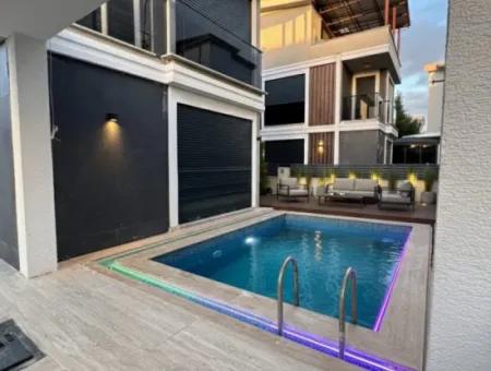 4 Bedroom  Detached Villa For Sale In Altınkum Didim