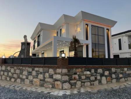 Detached Villa For Sale In Didim Efeler Neighborhood