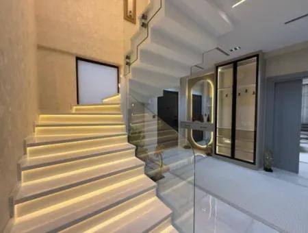 Detached Villa For Sale In Didim Efeler Neighborhood