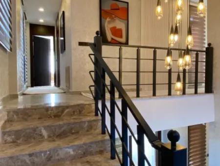 For Sale 4 Bedroom Luxury Villa In Altinkum Didim