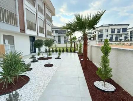 2 1 Brand New Spacious Flat In A Pool Site For Sale In Didim Cumhuriyet Neighborhood