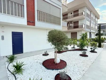 2 1 Brand New Spacious Flat In A Pool Site For Sale In Didim Cumhuriyet Neighborhood