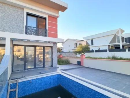 3 1 Triplex Adjacent Nizam Zero Pool Villa For Sale In Efeler Neighborhood