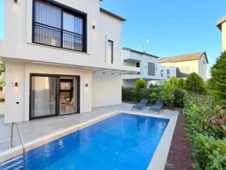 For Sale 4 Bedroom Detached Villa In Didim