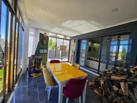For Sale Exclusive 4 Bedroom Semi-Detached Villa In Altınkum