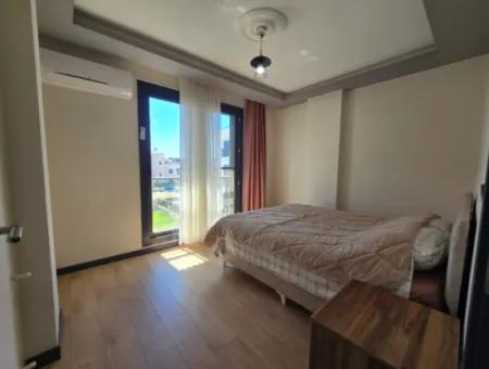 For Sale Exclusive 4 Bedroom Semi-Detached Villa In Altınkum