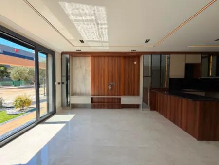 For Sale Luxury 4-Bedroom Villa With Private Pool In Didim Hisar Neighborhood