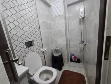Prime Location, Corner 2-Bedroom Apartment – Move-In Ready Opportunity