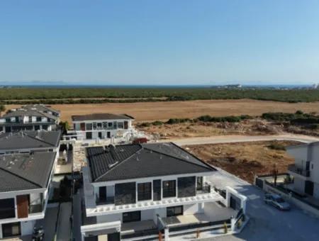 Luxury 3+1 Fully Furnished Villa With Private Pool In Didim Efeler