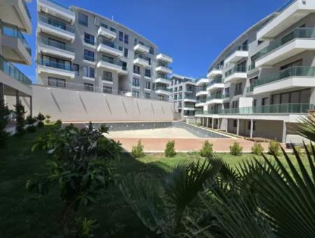 Didim Altınkum Saygınlar Sitesi 2 1 Pool Brand New Building Apartment With Front Elevator