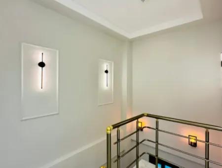 3+1 Fully Furnished Villa With Separate Kitchen And Swimming Pool In Didim