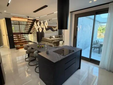 Fully Detached 4 1 Villa On A 500 M² Plot In Didim Efeler