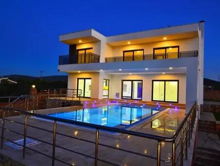 For Sale Off Plan 5 Beds  Luxury Detached Villa İn Didim