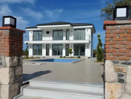 For Sale Four Bedroom Detached Villa In Yeşiltepe Didim