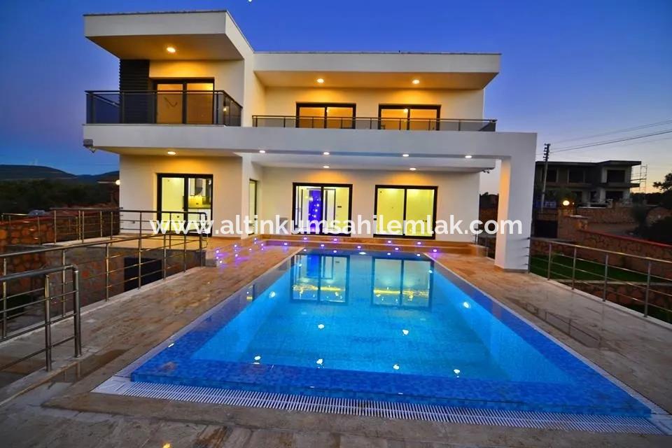 Didim�De Satılık Müstakil Ev, 5+1 Havuzlu Bahçeli Ev