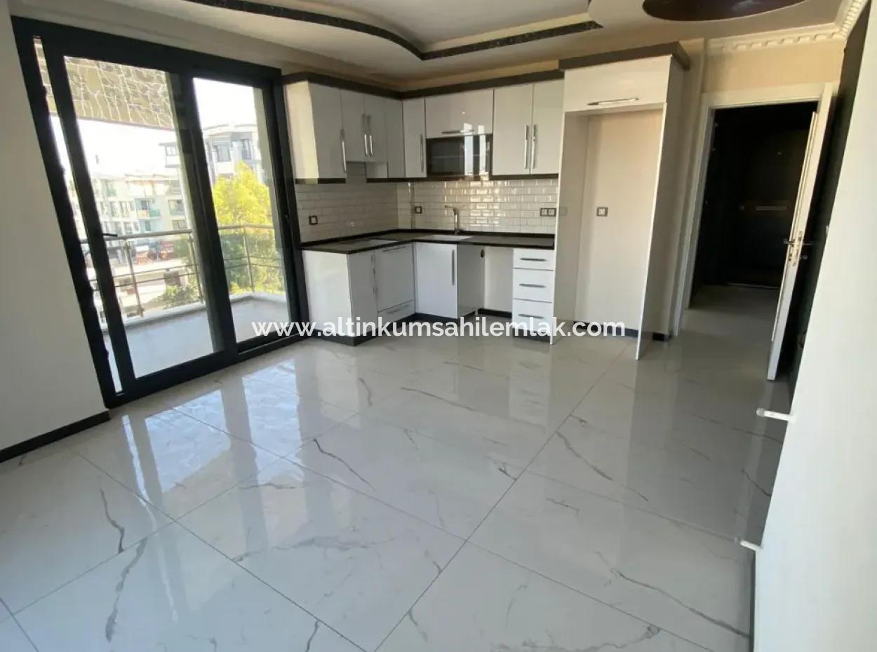 Didim Altınkum Mahallesinde Satılık 2+1 Havuzlu Daire