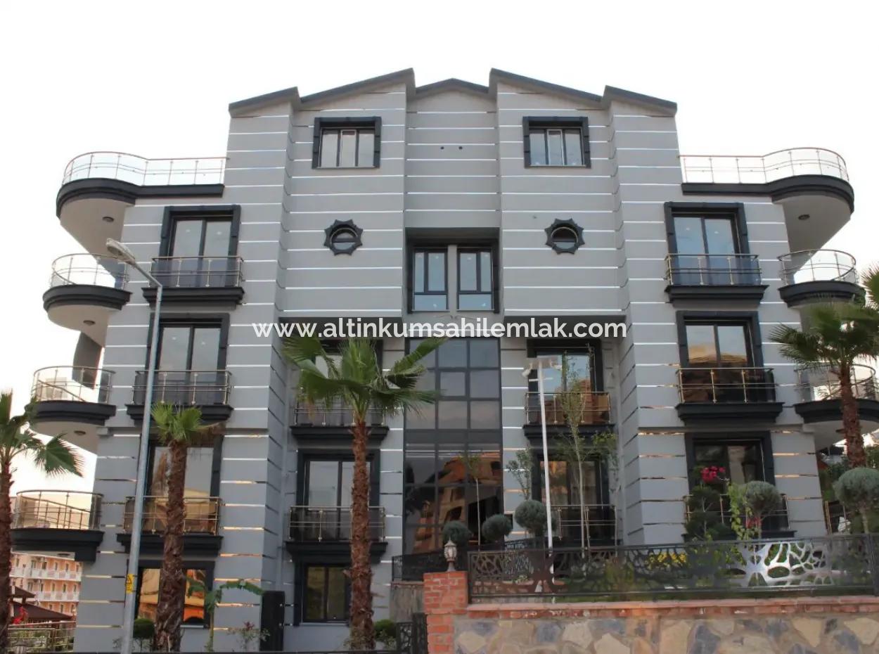 Didim Altınkum Mahallesinde Satılık 2+1 Havuzlu Daire