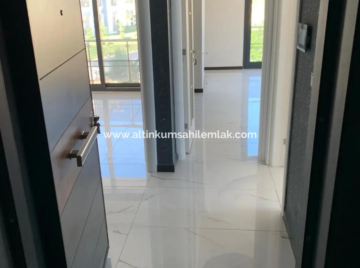 Didim Altınkum Mahallesinde Satılık 2+1 Havuzlu Daire