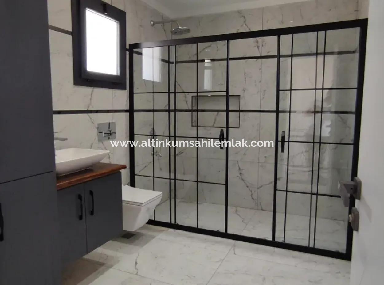 Didim Efeler Mahalesinde Satılık 4+1 Villa