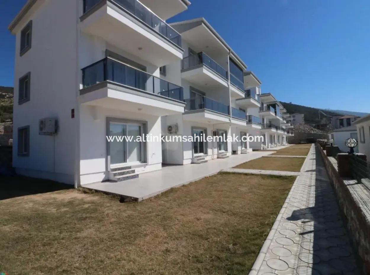 Akbük Ceylan Evlerinde Satılık 2+1 Bahçeli Daire