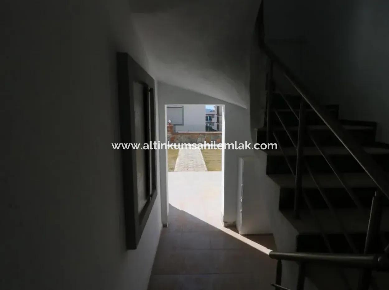 Akbük Ceylan Evlerinde Satılık 2+1 Bahçeli Daire