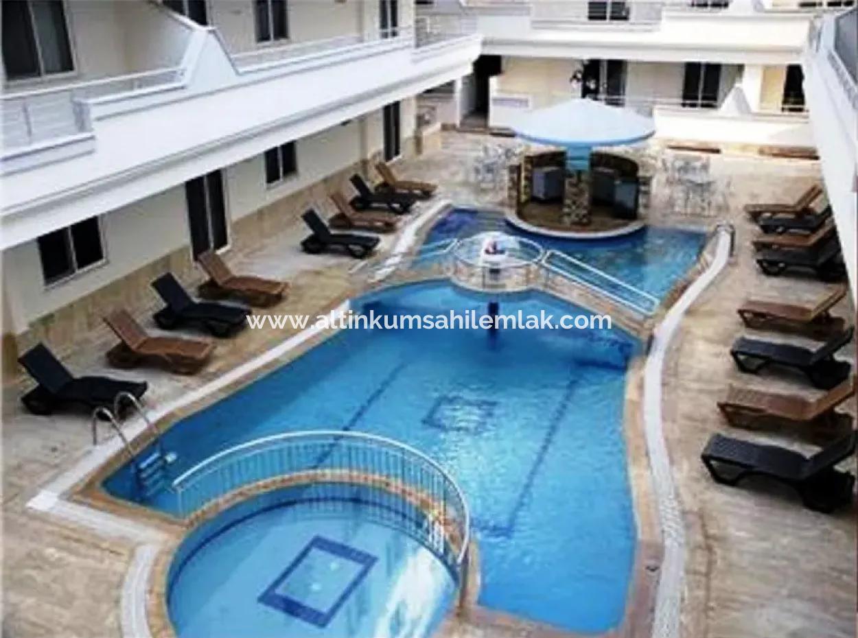 Didim Efeler Mahallesinde Havuzlu Site İçinde Acil Satılık 2+1 Eşyalı Daire