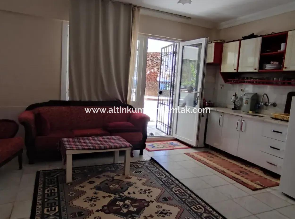 Didim Altınkum Mahallesinde Satılık Denize Sıfır 2+1 Daire
