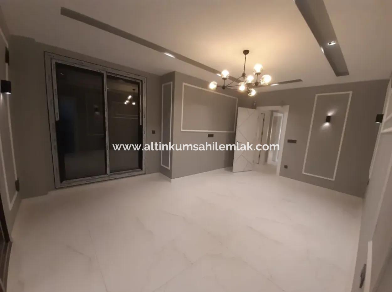 Didim Efeler Mahallesinde Satılık Ultra Lüks 4+1 Havuzlu Villa