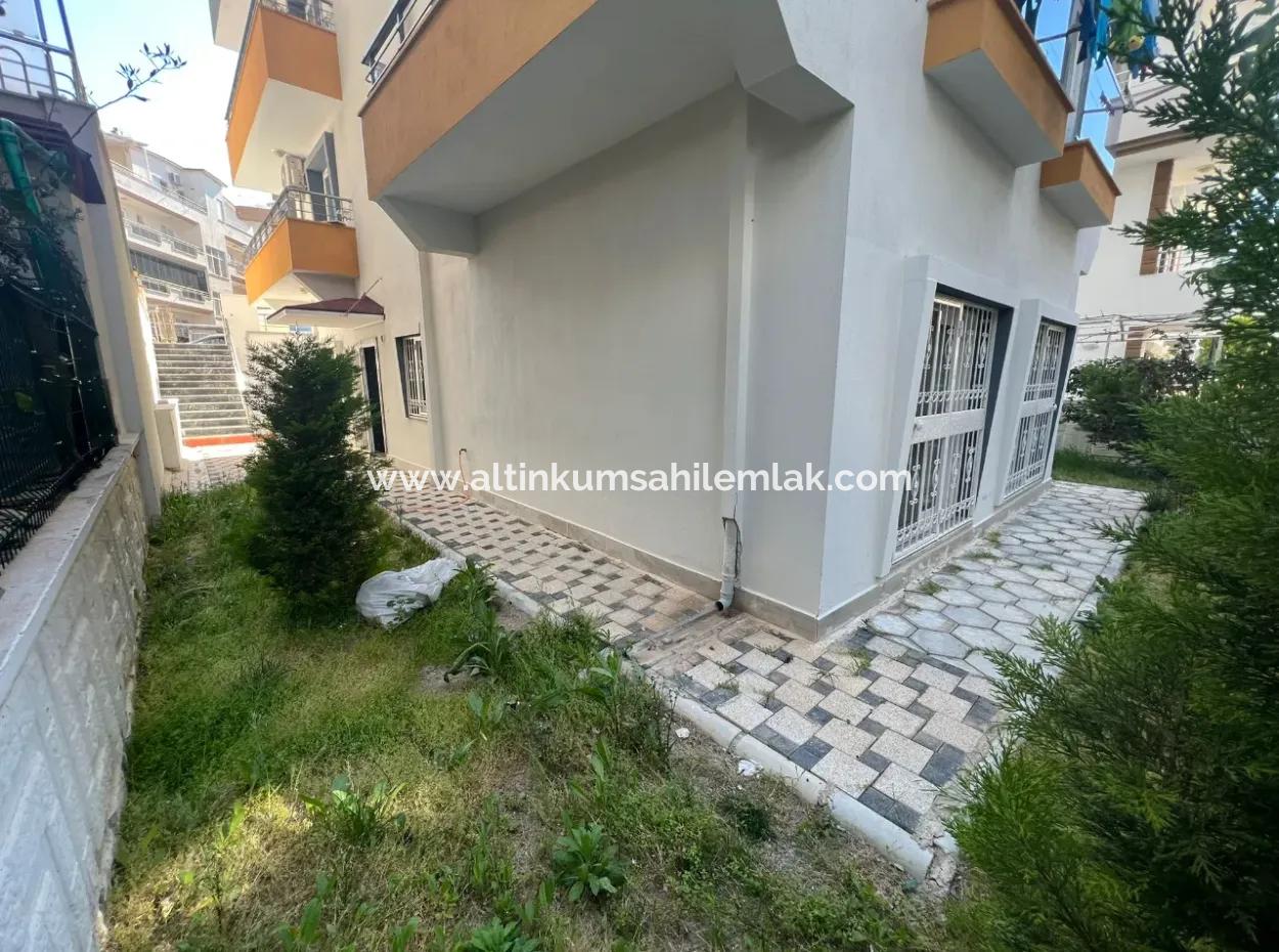 Didim Efelerde Satılık Bahçeli 2+1 Ayrı Mutfak Daire