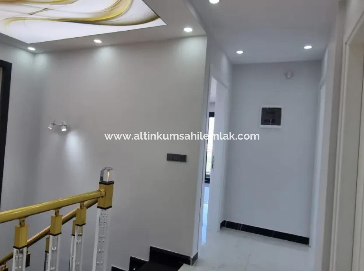 Didim Efeler Mahallesinde Satılık 4+1 Tam Müstakil Lüks Villa