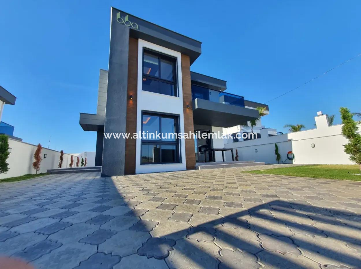 Didim Altınkum Yeşilkentte Satılık Lüks Müstakil Villa