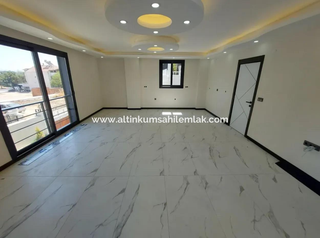 Didim Mavişehir Mahallesinde Satılık Deniz Manzaralı 4+1 Lüks Villa