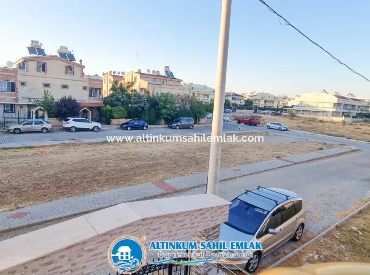 Didim Efeler Mahallesinde Satılık 4+1 Ayrı Mutfak Havuzlu Villa