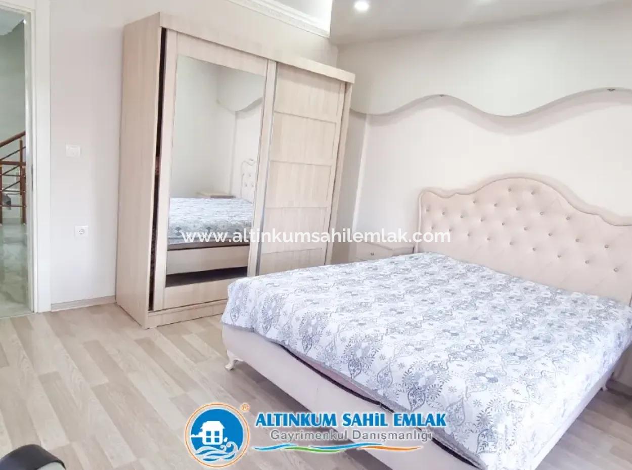 Didim Efeler Mahallesinde Satılık 4+1 Ayrı Mutfak Havuzlu Villa