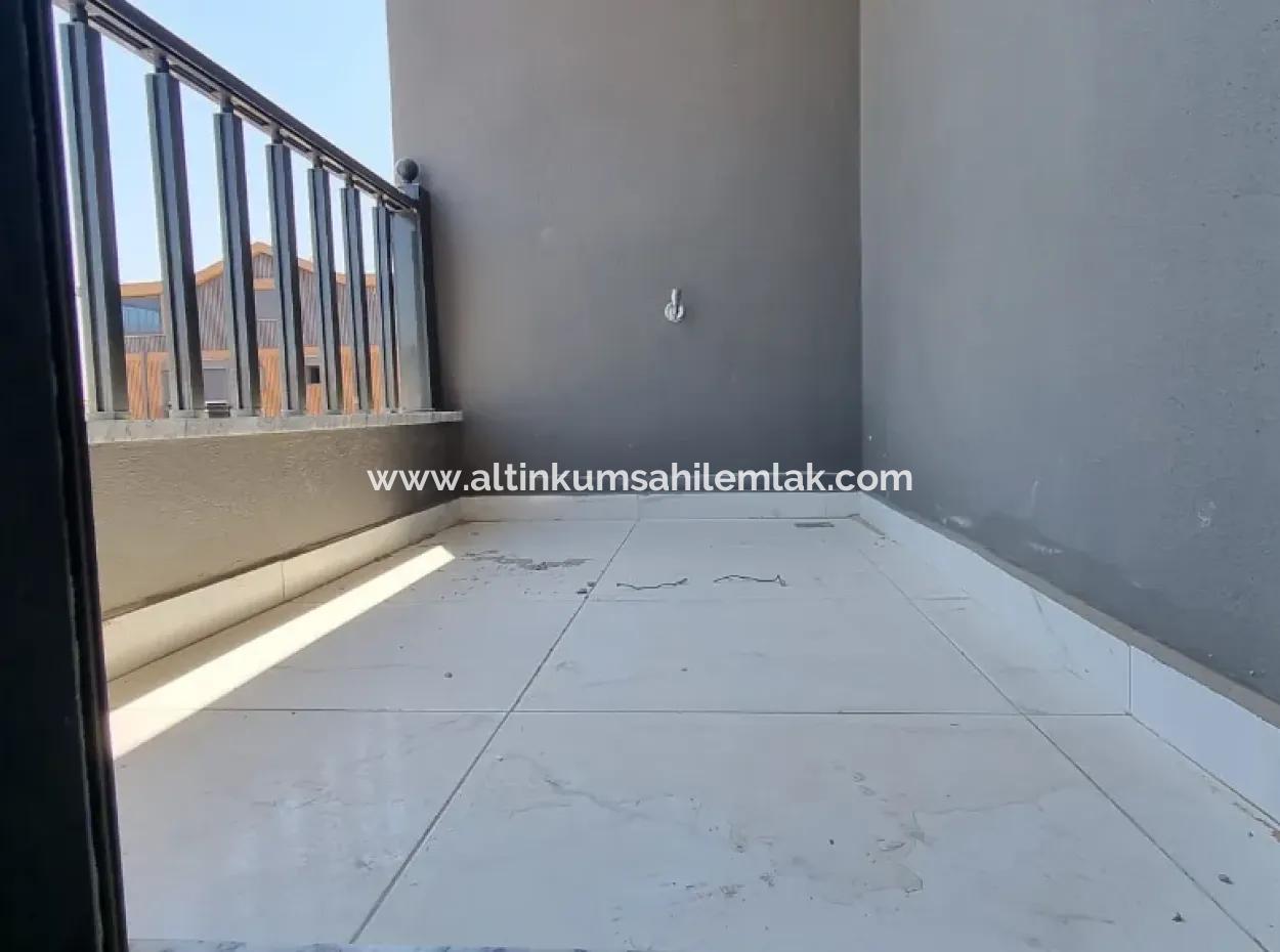 Didim Efeler Mahallesinde Satılık 4+1 Ayrı Mutfak Havuzlu Villa