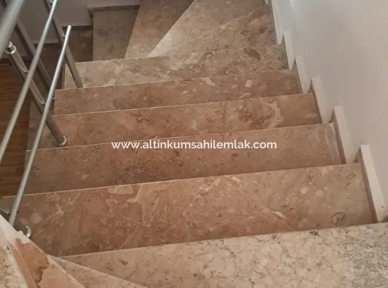 Didim Yeni Mahallede Satılık Uygun Fiyata 3+1 Ayrı Mutfak Dubleks