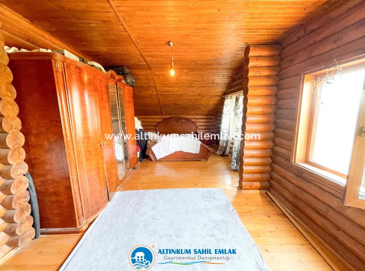 Didim, Altınkum'da Harika Konumda Ve Harika Mimarisiyle Satılık Ahşap Villa