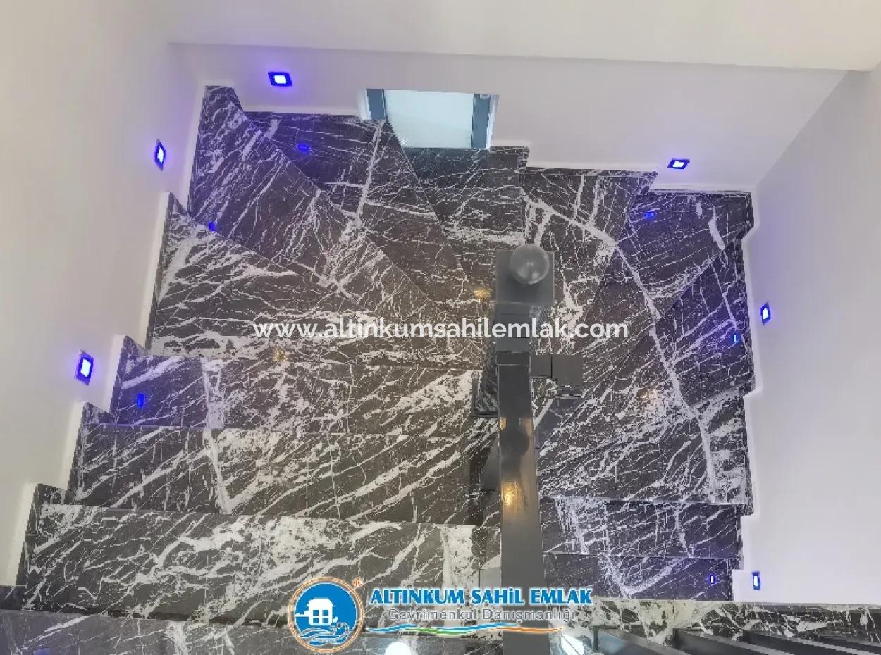 Didim Efelerde Satılık Harika Mimarisiyle Tam Müstakil Lüks Villa