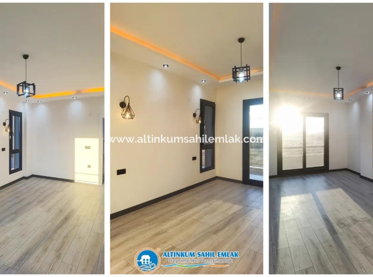 Didim Efelerde Satılık Harika Mimarisiyle Tam Müstakil Lüks Villa