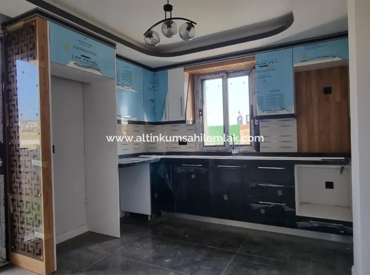 Didim Efeler Mahallesinde Satılık 4+1 Ayrı Mutfak Havuzlu Villa