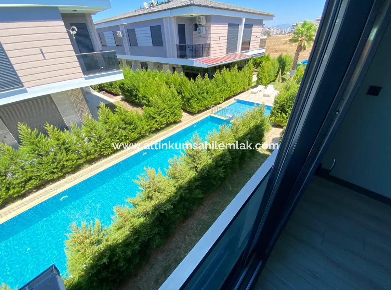 Didim Efeler Mahallesinde Satılık 3+1 Sıfır Villa