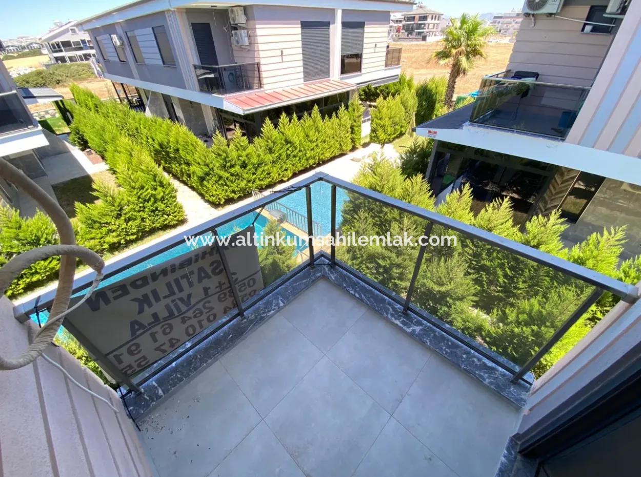 Didim Efeler Mahallesinde Satılık 3+1 Sıfır Villa